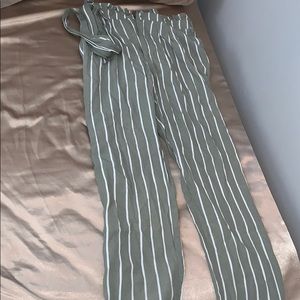 Forever 21 Sage/White Flowy Pant